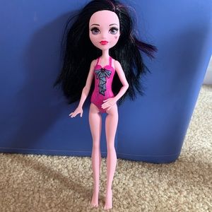 MONSTER HIGH DRACULAURA PINK SWIMSUIT DOLL
